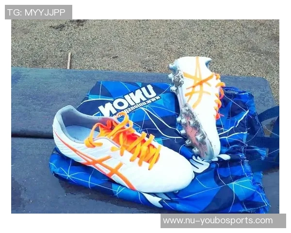 最适合脚型的球星足球鞋推荐 打造舒适精准的完美球场表现