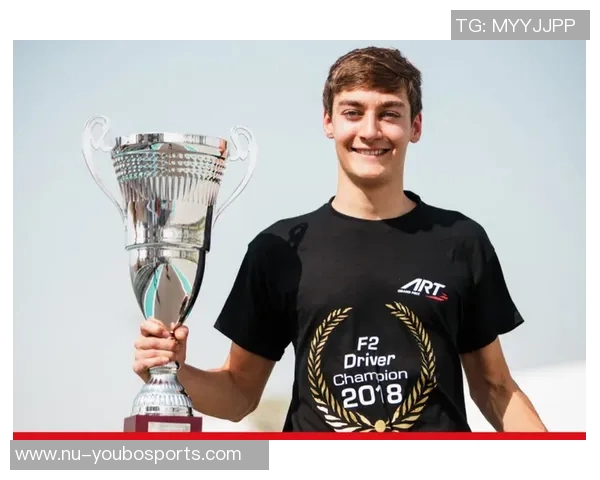 拉塞尔突破自我领衔球队挑战新高峰展现无与伦比的足球天赋